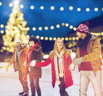 Aktive Pärchen in der Weihnachtszeit